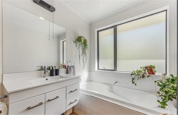 Chelsea Retreat - 