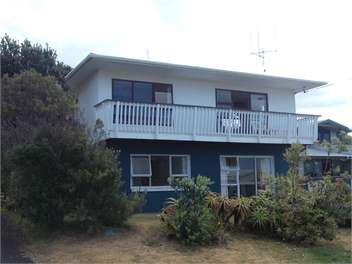 Dillon Street - Waihi Beach