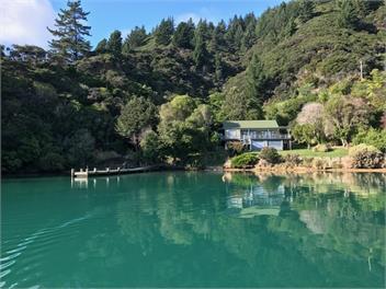 Karaka Bay - Picton