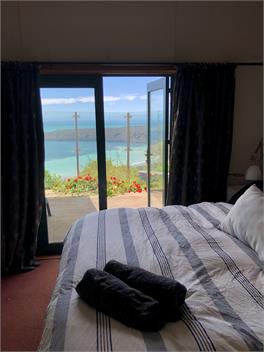 Okains View Farmhouse - the best views on the Peninsula - Canterbury