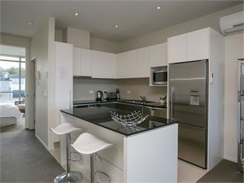 Marinaside Villa (Bachcare) - Taupo Central