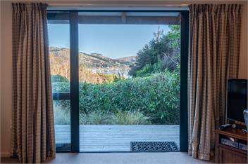 Fantail Cottage with Sea Views (Bachcare) - Akaroa