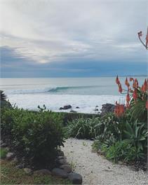 Whale Bay Surf Bach - 