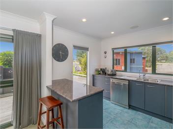 Manaia Magic (Bachcare) - Tairua