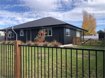 Stylish Town House - Wifi - Twizel