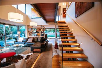 Lakeside Road | Sleeps 10 | Lake Views | Walk to Town - Wanaka