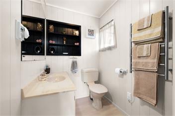 Kings Summer House (Bachcare) - Paihia