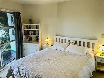 A CHARMING HOLIDAY ON CHEVRON-121 CHEVRON CRESCENT WHANGAMATA - Whangamata