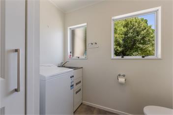 Linkwater Wonder (Bachcare) - Picton