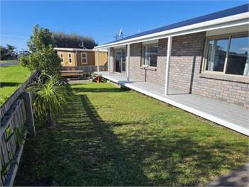 A GOODY ON GRAHAM STREET -202 GRAHAM STREET WHANGAMATA - Whangamata