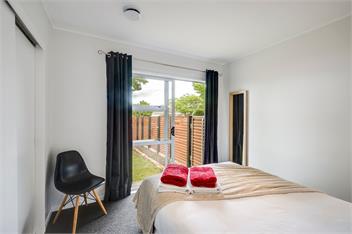 Cozy on Clive (Bachcare) - Hastings