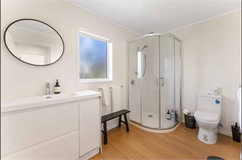 Modern Lake view Cottage – Sleeps 8 | Stunning Views - Mangakino, Taupo District
