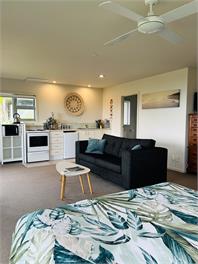 Muriwai Sunset Retreat - Auckland 0881