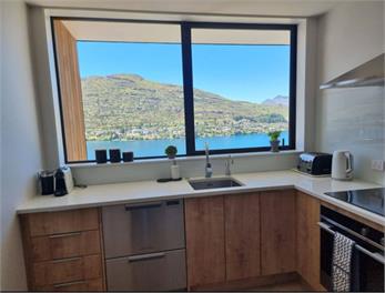 Vues on Angelo | 3BR Home, Lake & Remarkables View - Queenstown