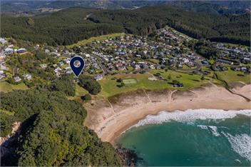 The Beachfront Bach - Ultimate Beachfront  - Onemana