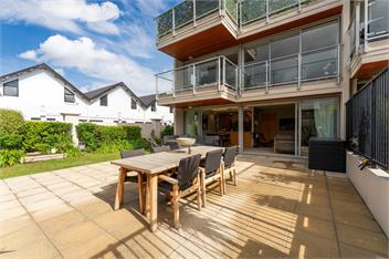 Roberts Street Retreat - Taupo CBD - Taupo