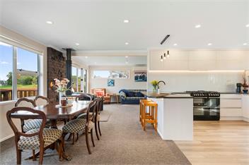 Taupo Family Retreat - pet friendly - Taupo