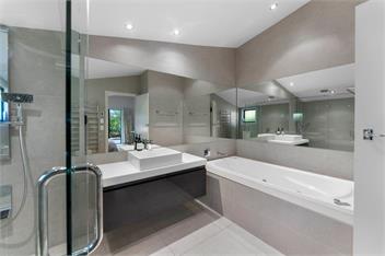 Rainbow Point Yacht Club (Bachcare) - 