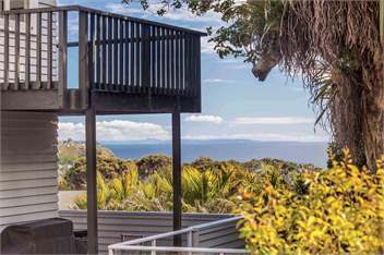 ONETANGI VISTA : Coast and Country - Waiheke Island