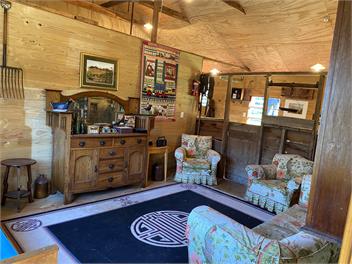 Blue Duck Farm Woolshed - Kaikoura district