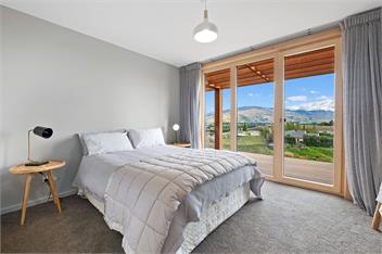 Vino and Views (Bachcare) - Cromwell
