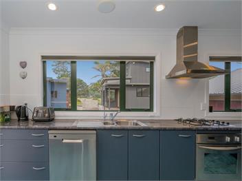 Manaia Magic (Bachcare) - Tairua