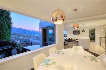 Hensman Haven (Bachcare) - Queenstown