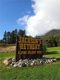 The Kiwi Cabin - Jacksons