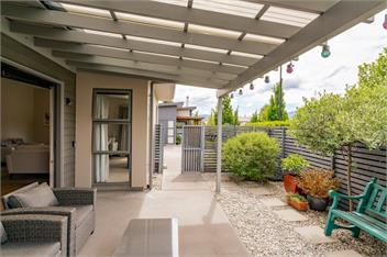 Urban Oasis (Bachcare) - Wanaka