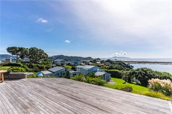 Blue Skies Sunrise (Bachcare) - Mangawhai Heads