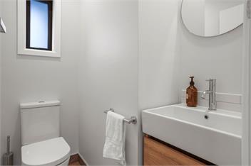 Private, 4BR, Family-Friendly Home and Garden, Free Parking near Airport - Christchurch