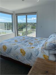 Stylish modern home with spectacular views - Kerikeri