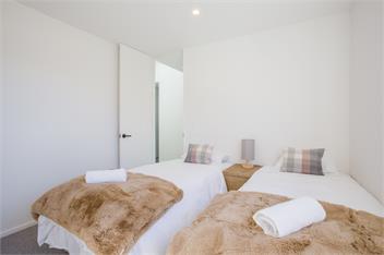 Luxury Fern Burn Retreat, Wanaka - Wanaka