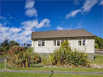 Drasko's Den (Bachcare) - Ohakune