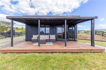 Shelly Bay Retreat - Katikati