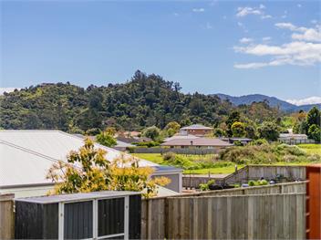 Greenhills Charmer (Bachcare) - Coromandel