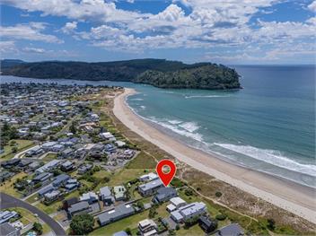 Jack and Enids Whangamata Beach House - Whangamata
