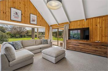 Alpine Meadow Haven (Bachcare) - Wanaka