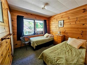 Cherith House & Cottage Bay of Many Coves - Queen Charlotte Sound