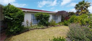 A BEAUTY ON BARBARA - 120 BARBARA AVENUE, WHANGAMATA - Whangamata