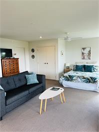 Muriwai Sunset Retreat - Auckland 0881