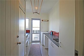 Relax on Richmond (Bachcare) - New Plymouth