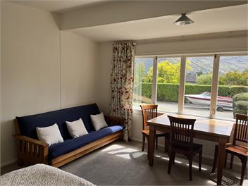 SUPERB Home,Studio,Spa,lake & mtn views,OSP&much more - Wanaka