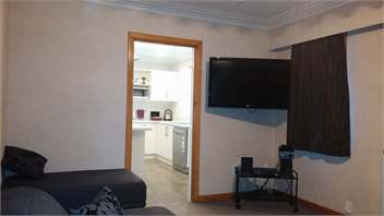 Sunny Stuart Street - Inveercargill