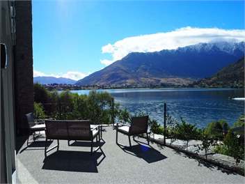 Remarkable view at Battery Hill #1A - Queenstown