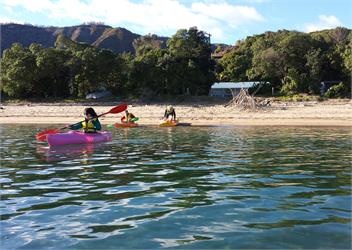 Beachaven: Two Cottages, Wifi & Kayaks Free. - 
