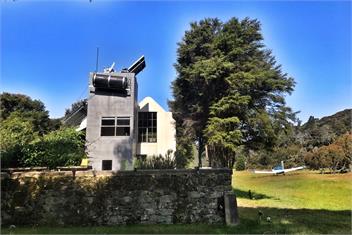 The Boatshed. Eco Modern Bach. "The Best Beach on the Planet" - Golden Bay