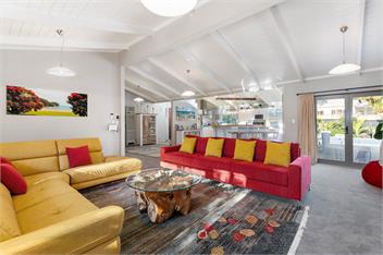 Redwood Forest Retreat - Rotorua