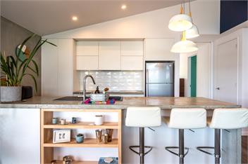 NEW Sunny Family Friendly home with SPA near everything - Waiheke