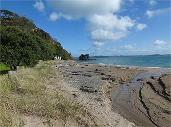 Wharepekapeka (Bachcare) - Russell